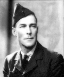 Wallis Photos/Stanley Farrall (1940).jpg
